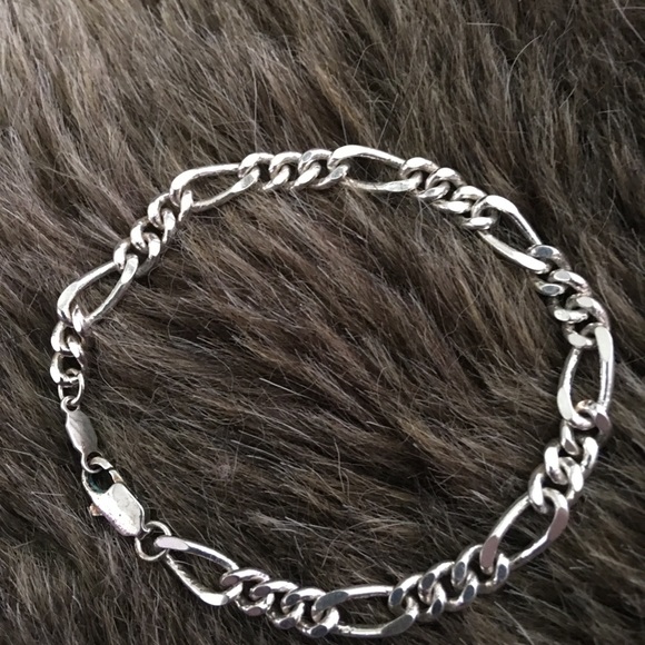 Silver tone figaro necklace and bracelet set - Picture 6 of 8